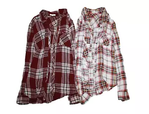 Maurice's Women's Button Down Flannel Shirt Lot of 2 Size Medium M - Picture 1 of 1