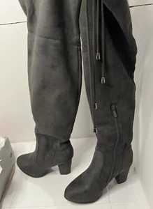 DREAM PAIRS Thigh High Over The Knee 3 inch Block Heel Boots Grey Size 7.5 NEW - Picture 1 of 11