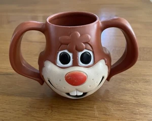 Vintage Nestle Quik Nesquik Bunny Rabbit Plastic Double Handled Brown Mug - Picture 1 of 4