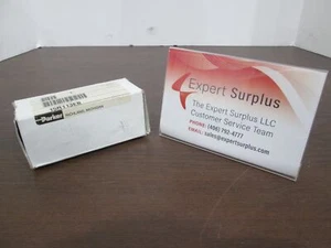 Parker, 15R113EB, 4-Way Pressure Regulator, New - Picture 1 of 8