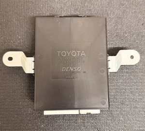 Toyota Sequoia Multiplex 2005 2006 2007 módulo de red 89222-0C021 OEM - Imagen 1 de 5