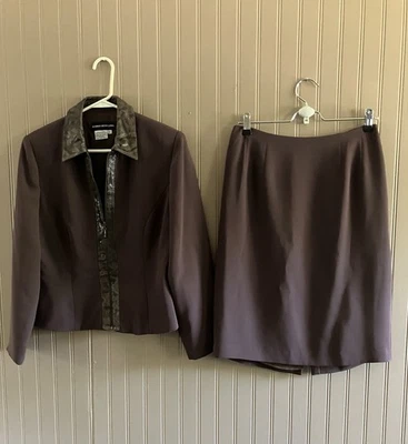 Donna Morgan Ladies Business Skirt Suit Size 10 Dark Brown - Image 1 of 4