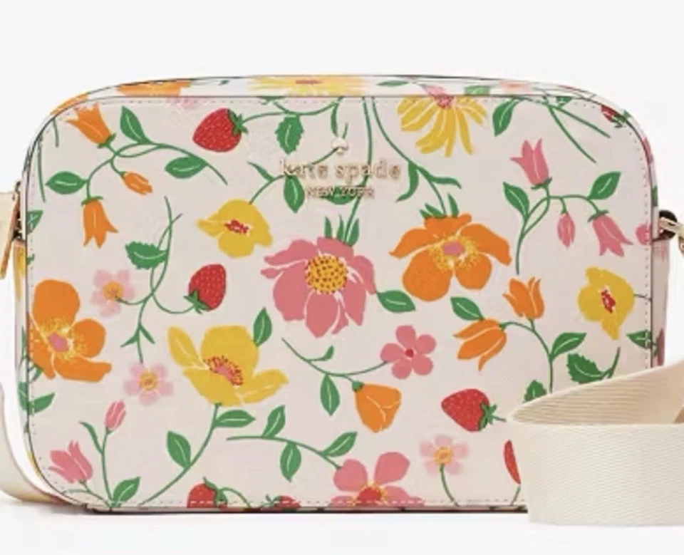 kate spade Madison Strawberry Garden Camera Bag NWOT condition - Image 1 of 4