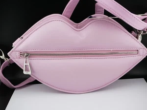 Hi by Henry Holland Pink Lips Bag from Designers at Debenhams New with Tags - Picture 1 of 4