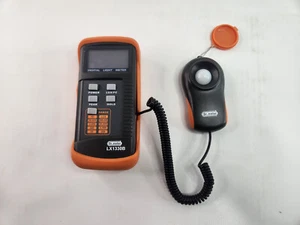 Dr.Meter LX1330B Digital Light Meter 0-200,000 Measurement Range - Picture 1 of 5