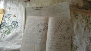 Vintage 1978 Yours Truly Turkey Pattern 14” - Picture 1 of 3