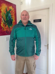 Irish Green Sports Rain Jacket Rain Coat Waterproof UK 40 40UK Crivit Branded - Picture 1 of 12