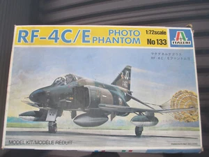 PHOTO PHANTOM RF-4C/E Model Kit ITALERI 133 au 1/72 - Photo 1/6
