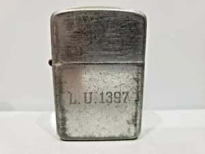 "L U. Encendedor de aluminio en funcionamiento Storm King 1397" DE COLECCIÓN, HECHO EN EE. UU. 1133.30 - Imagen 1 de 4