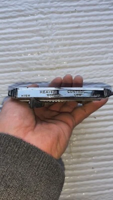 1950 - 1951 年别克 DASH 加热器鼓风机开关 W 边框 Roadmaster 超级原始设备制造商 1343374 — 第 1/4 张图片