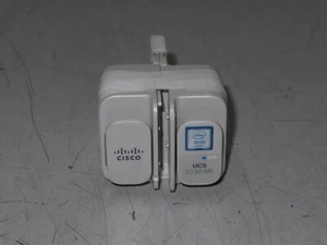 Cisco UCS C220 M3 Left & Right Server Rack Mount Ears with out screws - Picture 1 of 2