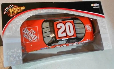 2006 Winners Circle 1/18 Tony Stewart #20 Home Depot JGR Chevrolet Monte Carlo - Image 1 of 2