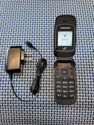 Teléfono celular Samsung SGH T245G - TracFone negro con cargador y batería Foto 1 de 3