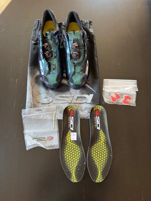 Zapatillas de ciclismo Sidi Shot 2, color-galaxy, talla-44. Usado-Buen Estado  Foto 1 de 4