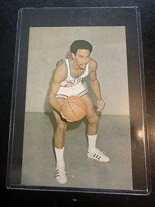 1973 NBA Players Association Postcard HOF ๐ DAVE BING - Pistons ๐ฅRARE!๐ฅ - Picture 1 of 2