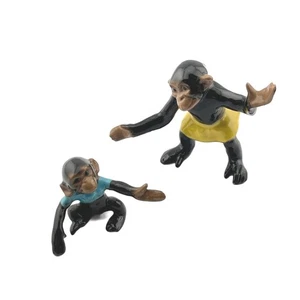 Hagen Renaker Chimp Figurines, Mama and Baby - Picture 1 of 4