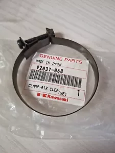 EB. Abrazadera de filtro de aire Kawasaki KH 125 AR 125 KDX 125 KE 100 92037-068 - Imagen 1 de 5