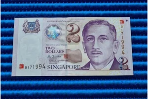 01-7-1994 Singapore 2000 Millennium Commemorative $2 Note 0171994 Birthday No. - Picture 1 of 2