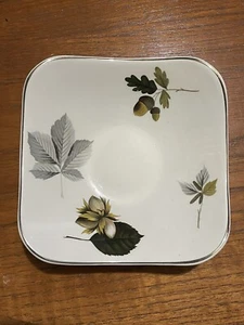 Midwinter Stylecraft Fashion Shape Sweet Dish Bowl 3-65 Leaf Oak Acorn - Picture 1 of 5