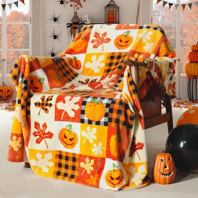 Halloween Fleece Throw Blanket, Pumpkin, Leaves Fall Plaid Blanket, Soft Fuzzy P - Image 1 of 4