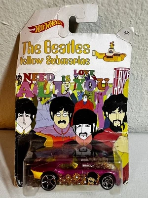 Coche fundido a presión Fast Felion de Hot Wheels - Submarino amarillo de los Beatles - Coleccionable Foto 1 de 3