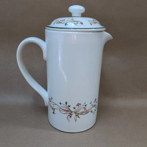 Rare Vintage Johnson Brothers Cloverleaf Eternal Beau Cafetierre Coffee Pot - Picture 1 of 8