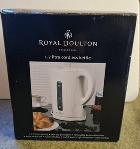 Hervidor eléctrico inalámbrico Royal Doulton de 1,7 litros. - Imagen 1 de 18