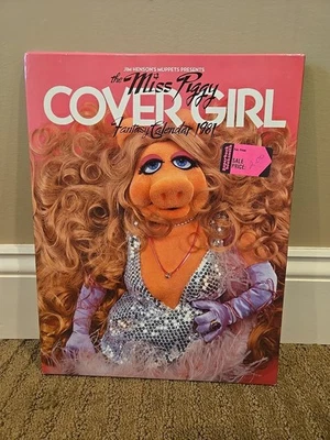 Vintage Unopened 1981 Miss Piggy Cover Girl Fantasy Calendar Jim Hensen Muppets - Image 1 of 2
