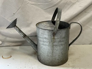 VINTAGE METAL GALVANISED WATERING WATER ROSE METAL WATERING CAN - Picture 1 of 11