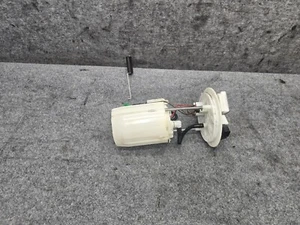 HYUNDAI PALISADE 20-24 FUEL PUMP SENDING UNIT WITH CONTROL MODULE 3.8L FWD OEM - Imagen 1 de 5
