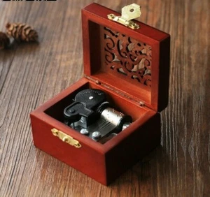 SQUARE CARVING MUSIC BOX ♫ YOUR NAME ' RADWIMPS ' ♫ - Picture 1 of 3