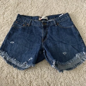 Levi’s 550 Shorts Relaxed Kids Cut Off Jeans Girls Size 14 Husky Frayed Hems W33 - Picture 1 of 6