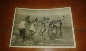 CARTOLINA OSTIA LIDO DIVERTIMENTI A MARE FG VG NEL 1943 ANIMATA COSTUME - Imagen 1 de 1