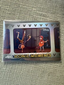 Only Un Poco Loco - Coco 2025 Topps Chrome Disney Iconic Moments #IM-17 - Picture 1 of 2