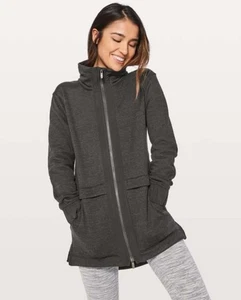 Lululemon leichte wie warme Jacke schwarz | Größe 6 | Longline kuscheliger Reißverschluss - Bild 1 von 8
