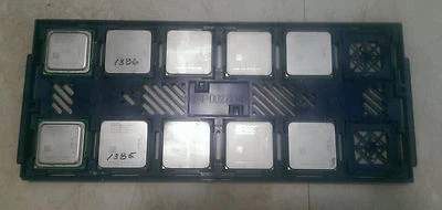 Intel Core i7-920 LGA 1366 quad core 4C/8T 2.6GHz/2.9GHz Turbo 8M/4.8G QPI QGYV - Image 1 of 2