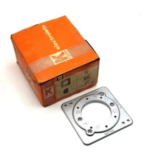 Killark VFPS Vapor Proof Fixture Plates (Box of 10) - Picture 1 of 2
