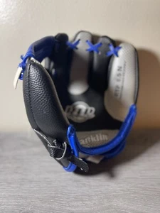 Franklin Ready to Play RTP Right Handed Teeball T-Ball Glove Blue 8.5” Mitt  - Picture 1 of 3
