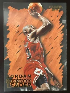 Tarjeta de líder de madera dura Michael Jordan 1996-1997 1996 #123 (669) - Imagen 1 de 2