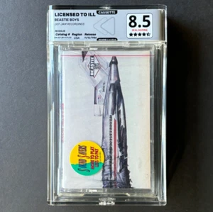 BEASTIE BOYS Licensed To Ill SEALED GRADED U.S. CASSETTE - Picture 1 of 8