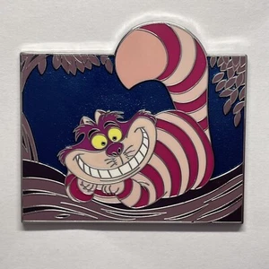 Disney Pin Cheshire Cat Sitting In Tree Smiling Tail Up Alice In Wonderland 2022 - Picture 1 of 1