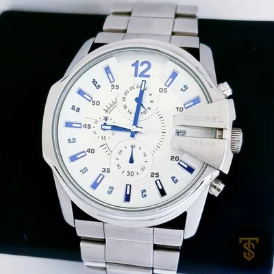 Diesel DZ4181 Cronógrafo Hombre - Esfera Plateada con Manecillas y Marcadores Azules, Acero B Foto 1 de 4