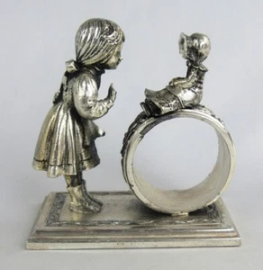 Lance Silverplate '79 Limited Edition Children at Play Girl mit Puppe Serviettenring - Bild 1 von 8