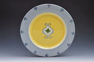 Plato de cena grande Pottery Barn Camille azul gris amarillo - Imagen 1 de 2