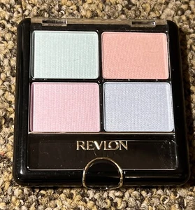 REVLON WET/DRY EYE SHADOW QUAD IN THE PINK ~ HARD TO FIND. - Picture 1 of 4