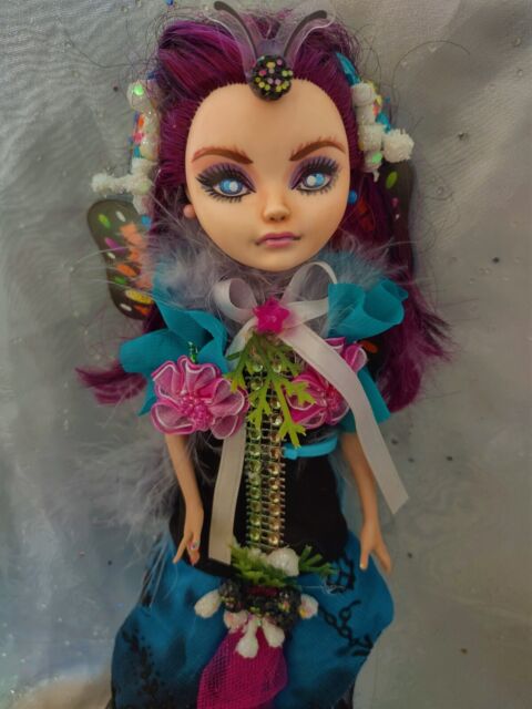 Ever After High Boneca Royal Rebel, Ashlynn Ella Praia Encantada, Brinquedo Mattel Usado 88954031