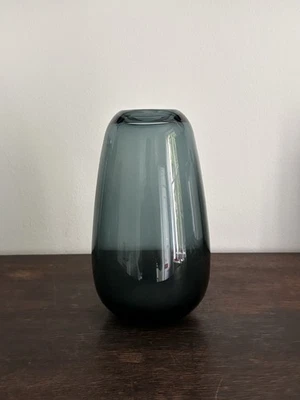 SF WMF Wilhelm Wagenfeld dickwandige Vase 21 cm turmalin Glas mid century - Bild 1 von 4