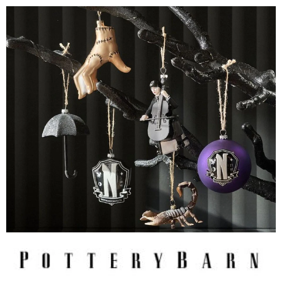 NUEVO Pottery Barn x Wednesday Addams Lote de 6 Adornos Navidad Decoración Halloween Foto 1 de 4