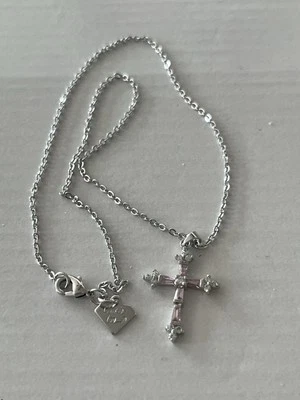 Collar Cruz Rosa Cookie Lee Tono Plata Foto 1 de 4