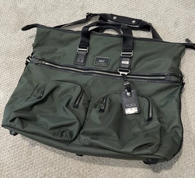 Tumi Alpha Bravo Kessler Green / Black Large Duffle Carry Bag Nylon & Leather - Image 1 of 4